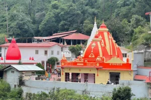 Spiritual Trip – Shree Kainchi Dham